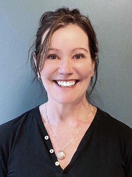 downtown-seattle-massage-therapist-laurel-goettliong downtown-seattle-massage-therapist-laurel-goettliong